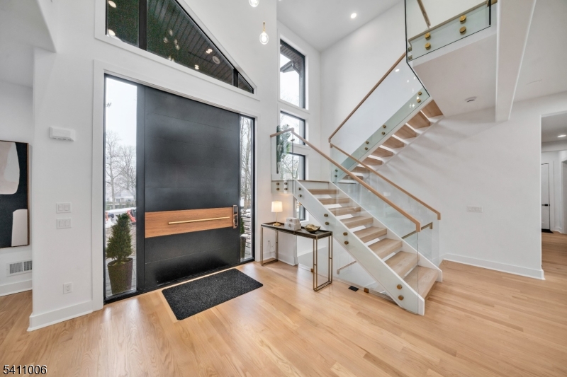 Broadlawn - Residential