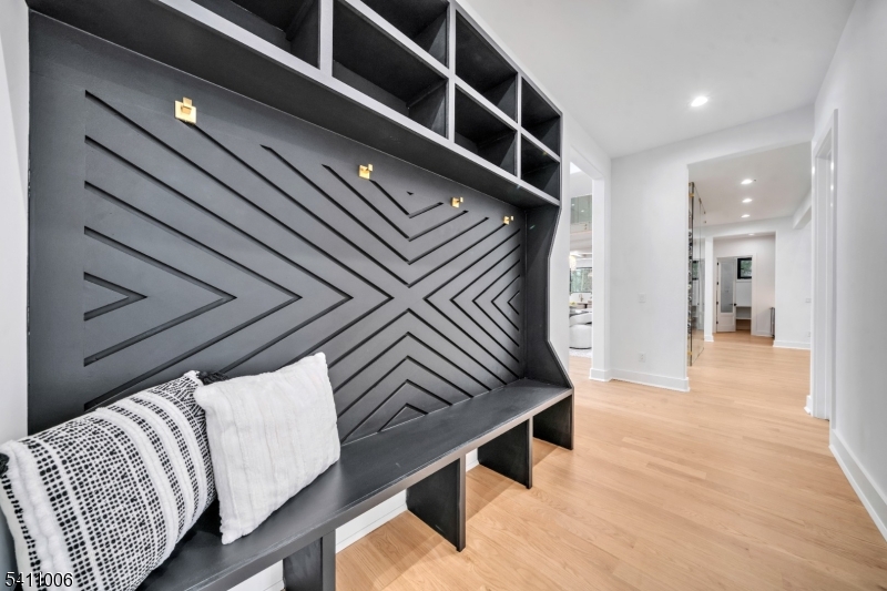 Broadlawn - Residential