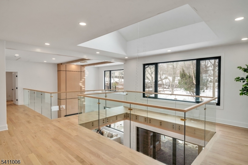 Broadlawn - Residential