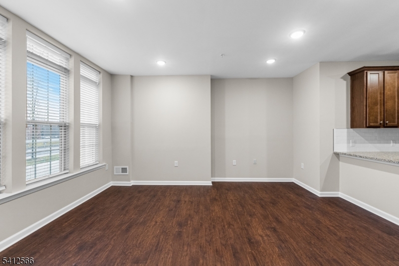 Somerville Station - Residential Lease