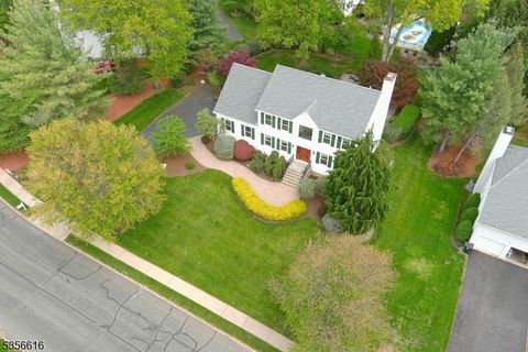 MLS: 3962836