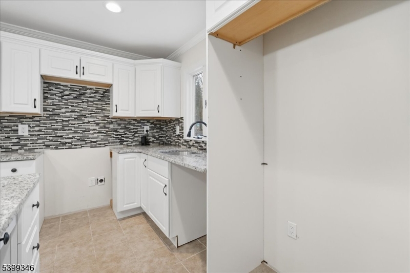 High Point Circle - Residential