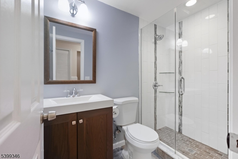 High Point Circle - Residential