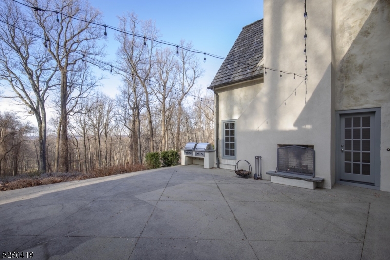 Bernardsville Mountain - Residential