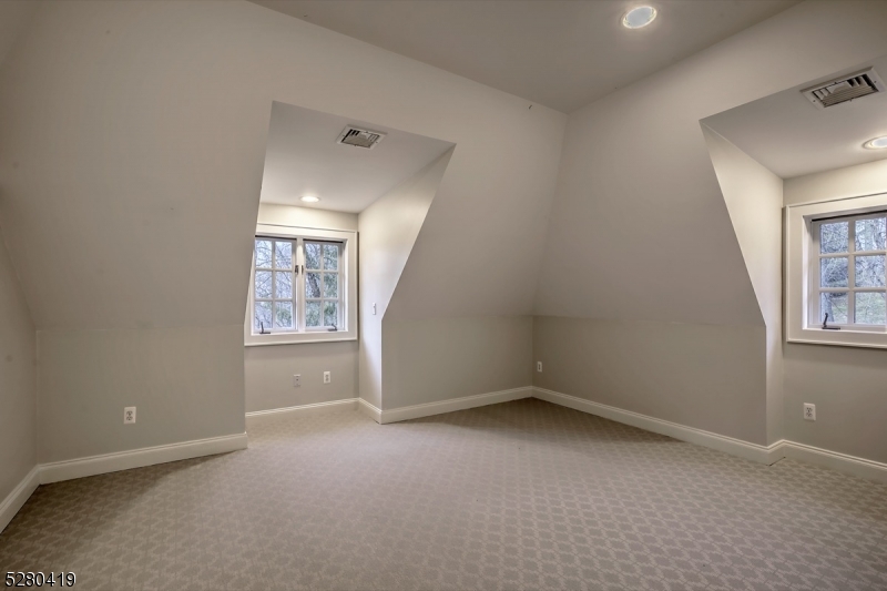 Bernardsville Mountain - Residential