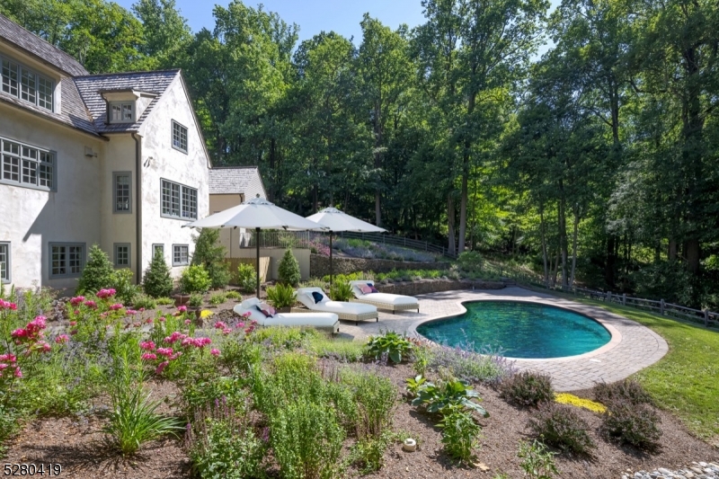 Bernardsville Mountain - Residential