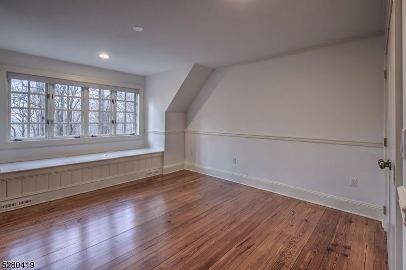 Bernardsville Mountain - Residential