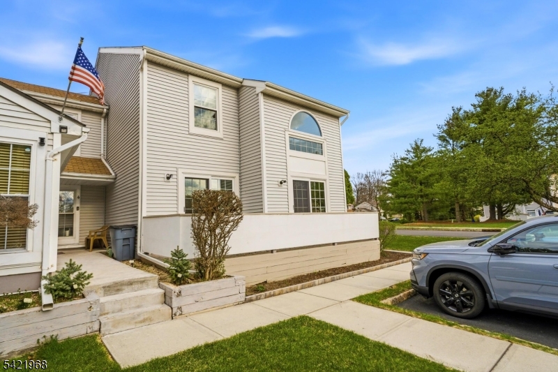 Sayrebrooke  Blue Springs - Residential