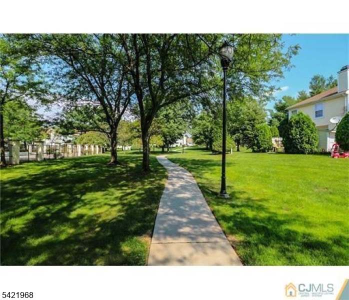 Sayrebrooke  Blue Springs - Residential