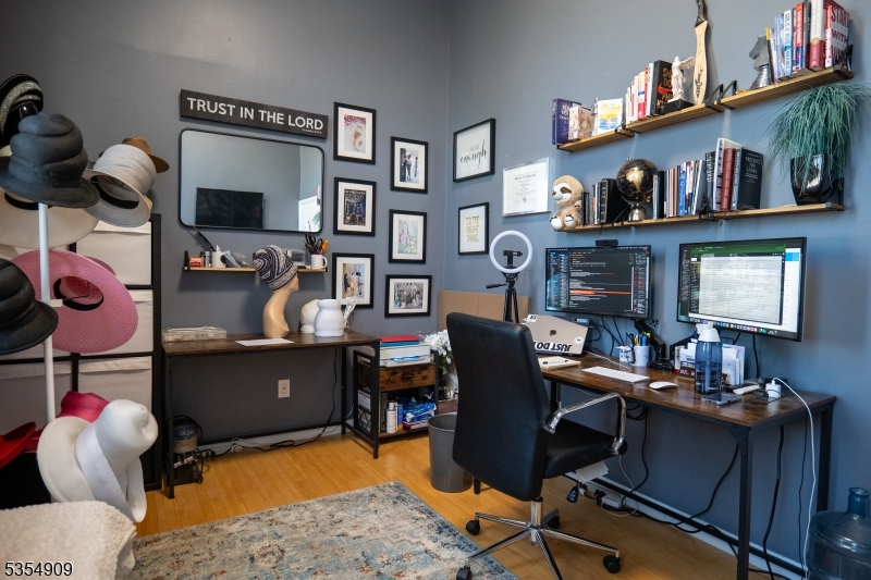 City Of Orange Twp., New Jersey 07050, United States, 2 Bedrooms Bedrooms, ,2 BathroomsBathrooms,Residential,Pending,120417