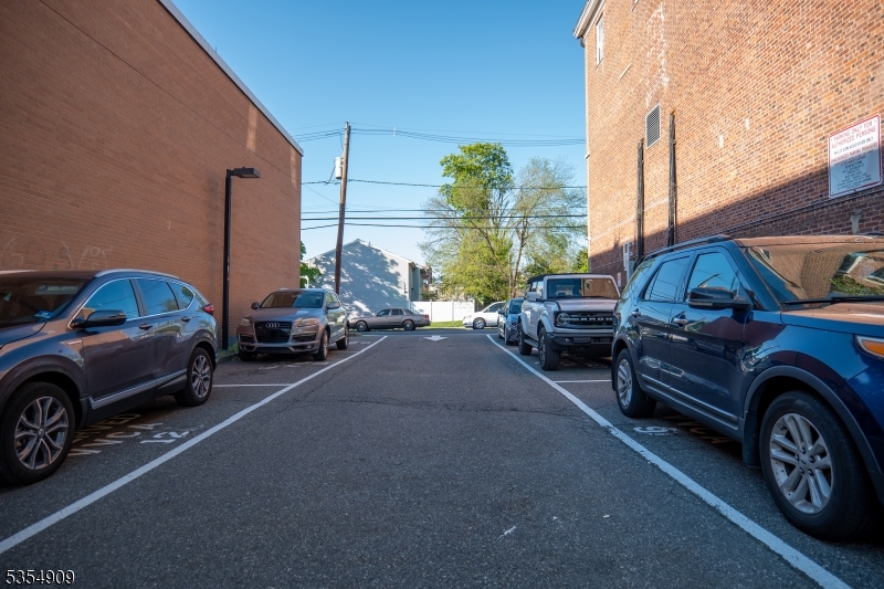 City Of Orange Twp., New Jersey 07050, United States, 2 Bedrooms Bedrooms, ,2 BathroomsBathrooms,Residential,Pending,120417