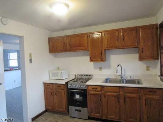 30 FRENCHTOWN RD, MILFORD, NJ 08848 - Image cc0fdaad3f14e82dbffc33a08ae8aa4b/1972089587