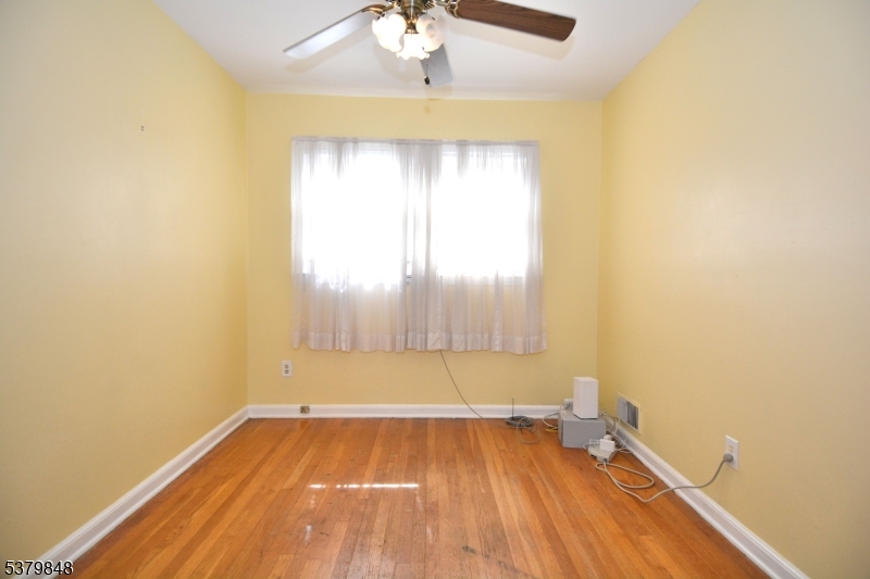 Plainfield City, New Jersey 07063, United States, 3 Bedrooms Bedrooms, ,2 BathroomsBathrooms,Residential,Active,197389