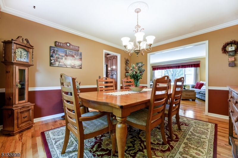 MEADOW RUN - Residential