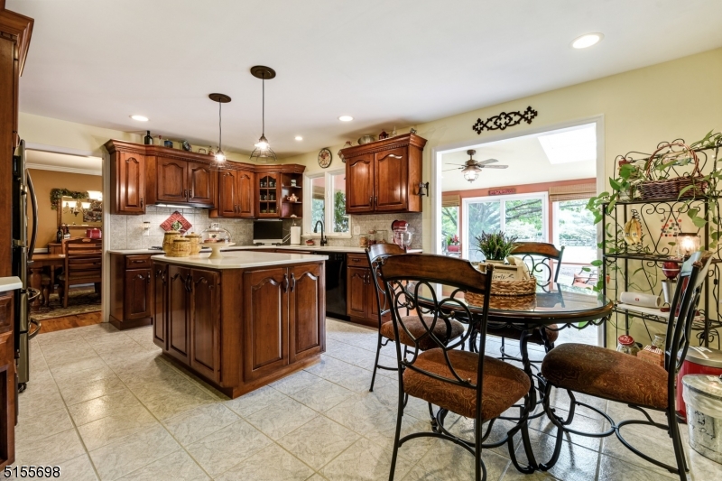 MEADOW RUN - Residential