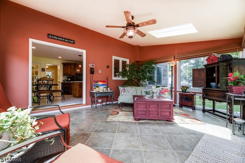 MEADOW RUN - Residential