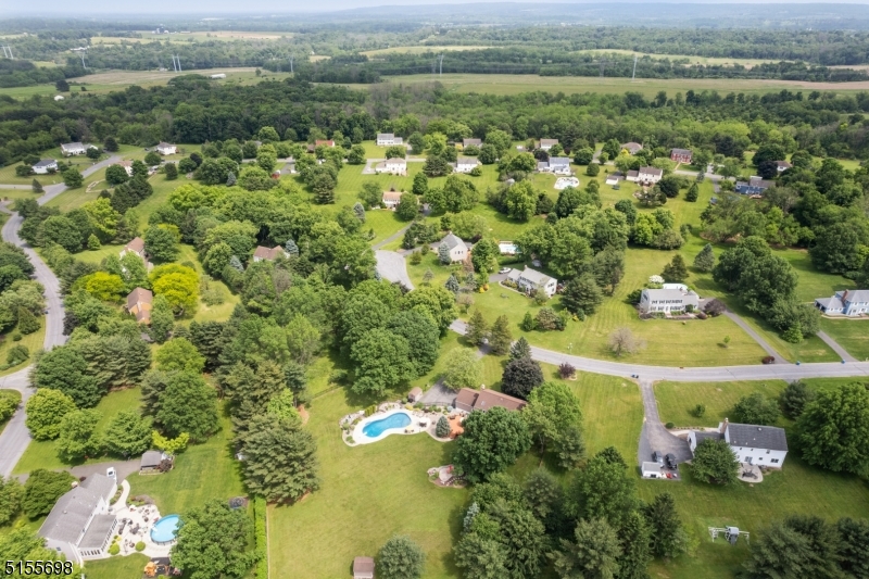 MEADOW RUN - Residential