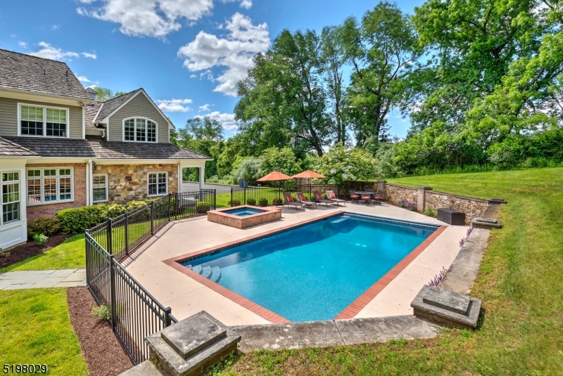 Pleasant Valley - Residential