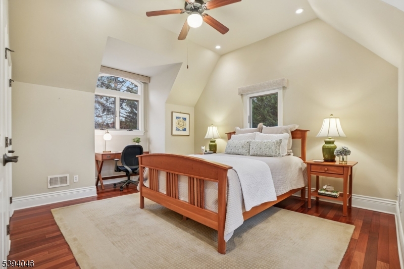 BEECHCROFT - Residential