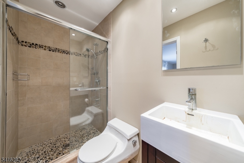 Summit West - Residential Lease