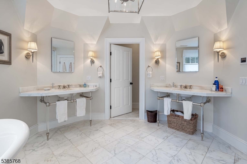 Bernardsville Mountain - Residential