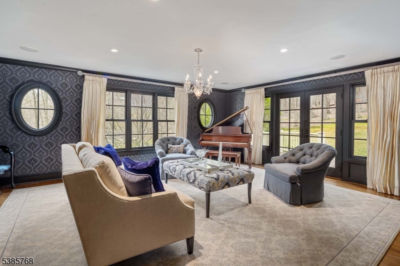 Bernardsville Mountain - Residential