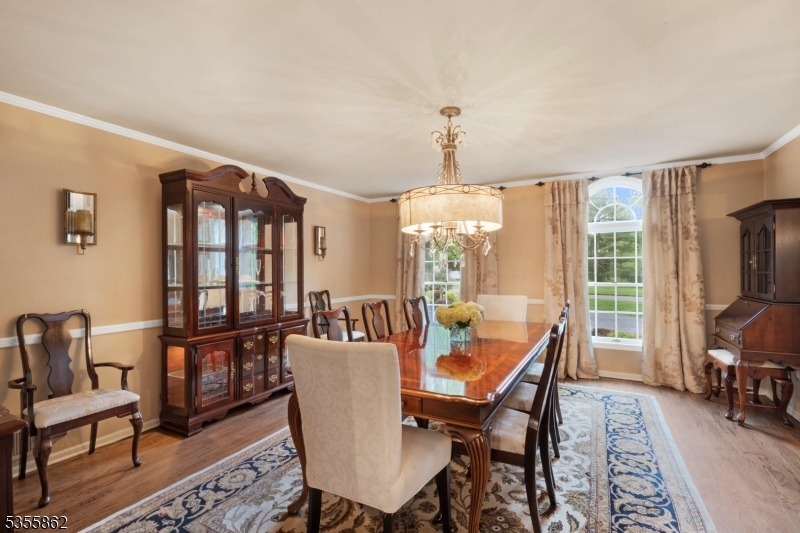 Bridgewater Twp., New Jersey 08836, United States, 5 Bedrooms Bedrooms, ,6 BathroomsBathrooms,Residential,Pending,124954