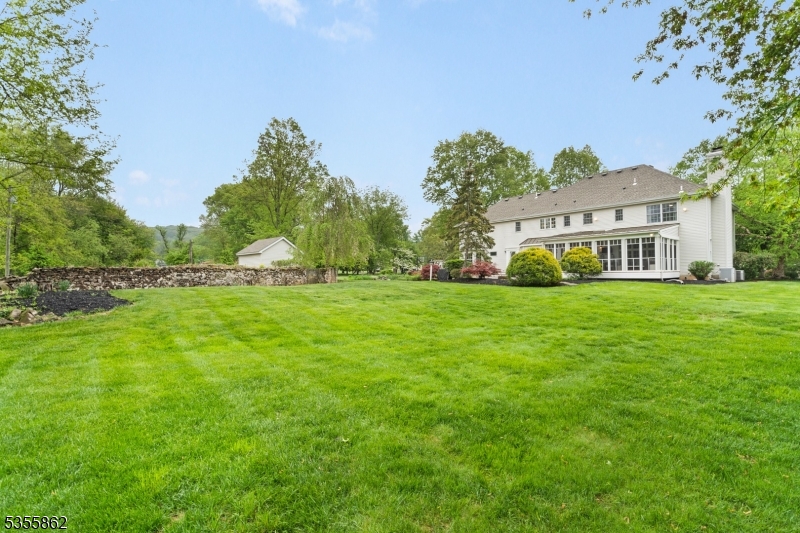 Bridgewater Twp., New Jersey 08836, United States, 5 Bedrooms Bedrooms, ,6 BathroomsBathrooms,Residential,Pending,124954