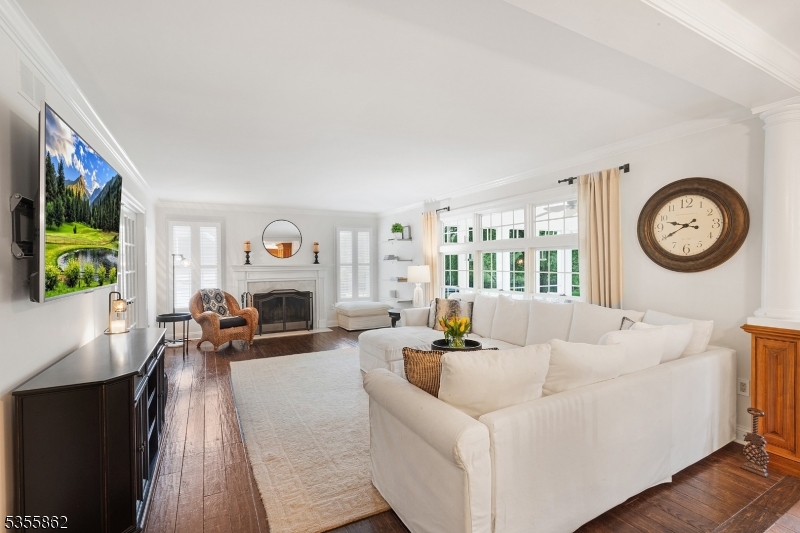 Bridgewater Twp., New Jersey 08836, United States, 5 Bedrooms Bedrooms, ,6 BathroomsBathrooms,Residential,Pending,124954