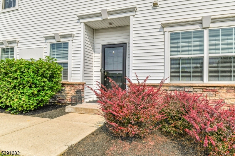 ownes/Monroe Parke - Residential