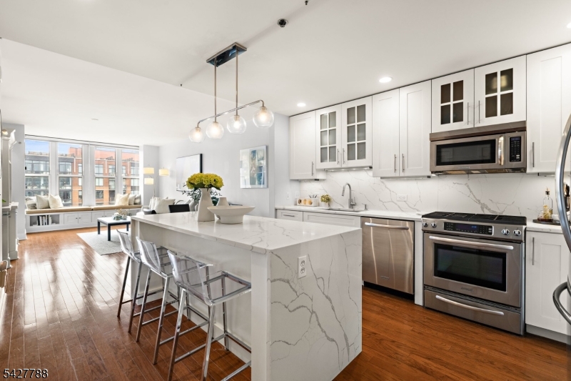 Maxwell Place - Residential