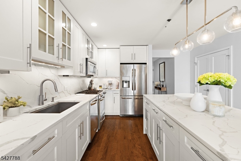 Maxwell Place - Residential