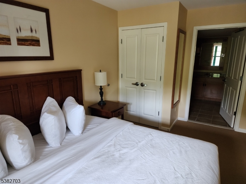 /Mountain Creek/Appalachian - Residential