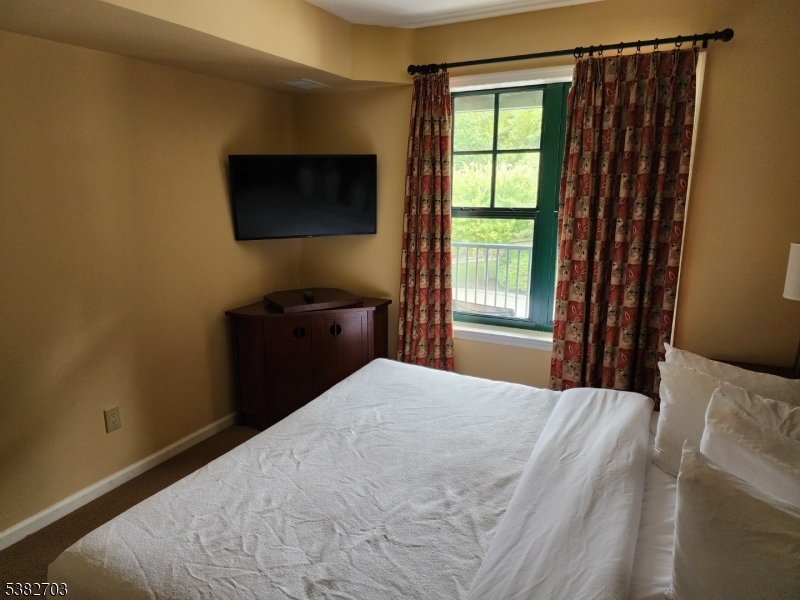 /Mountain Creek/Appalachian - Residential