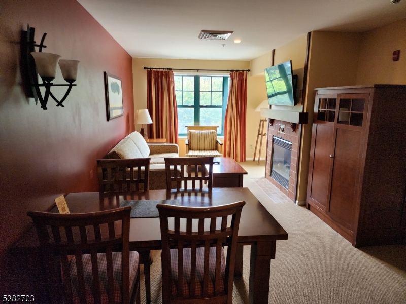 /Mountain Creek/Appalachian - Residential