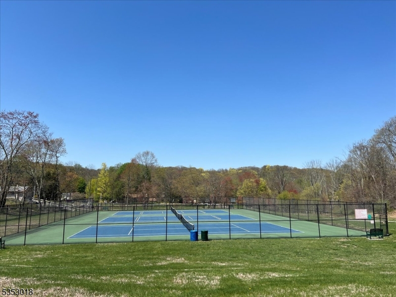 Forest Lakes - Residential