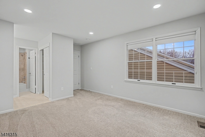 Stone Run II - Residential Lease