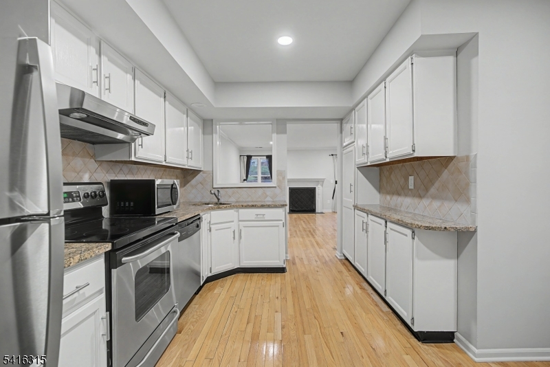 Stone Run II - Residential Lease