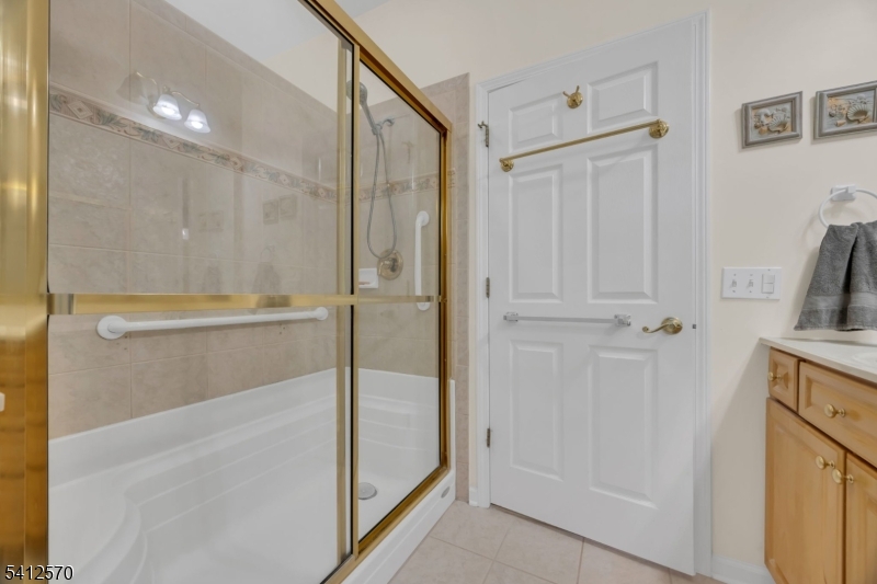 Canal Walk - Residential