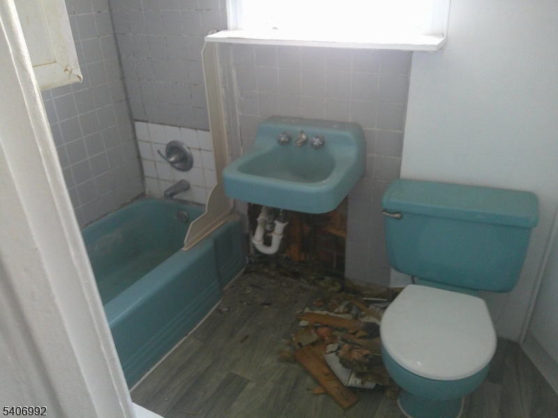 Stoney Road - Residential Income