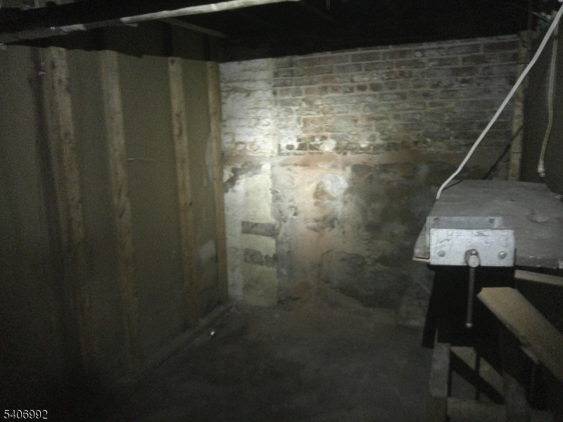 Stoney Road - Residential Income