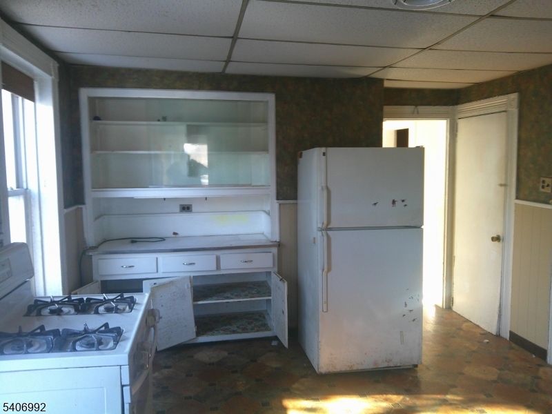 Stoney Road - Residential Income