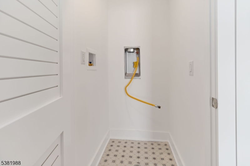 Chatham Boro-walk to train - Residential