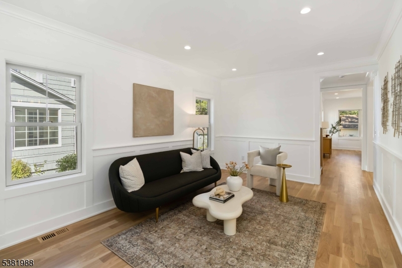 Chatham Boro-walk to train - Residential