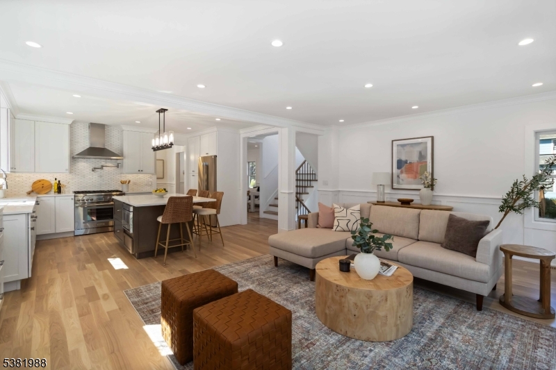 Chatham Boro-walk to train - Residential