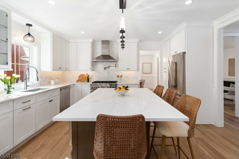 Chatham Boro-walk to train - Residential