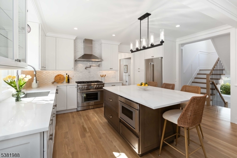 Chatham Boro-walk to train - Residential