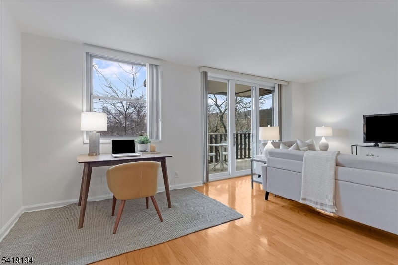 Bellaire House - Residential