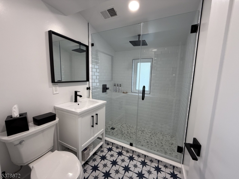 LK Hopatcong Crescent Cove - Residential