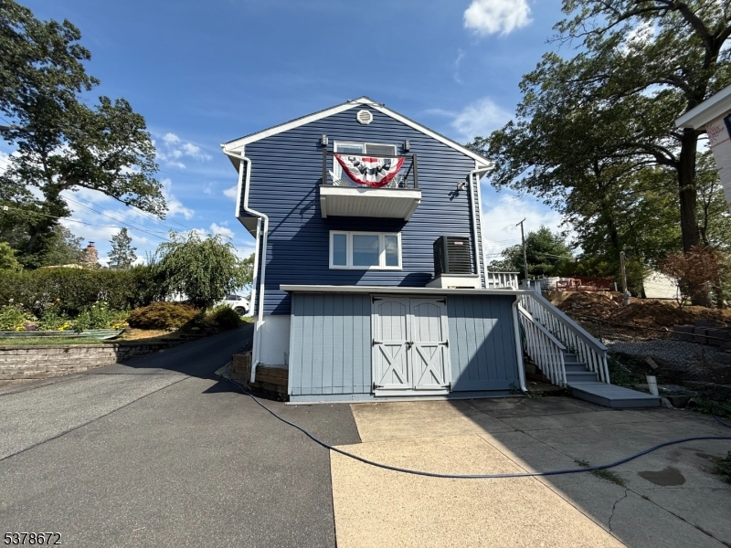 LK Hopatcong Crescent Cove - Residential